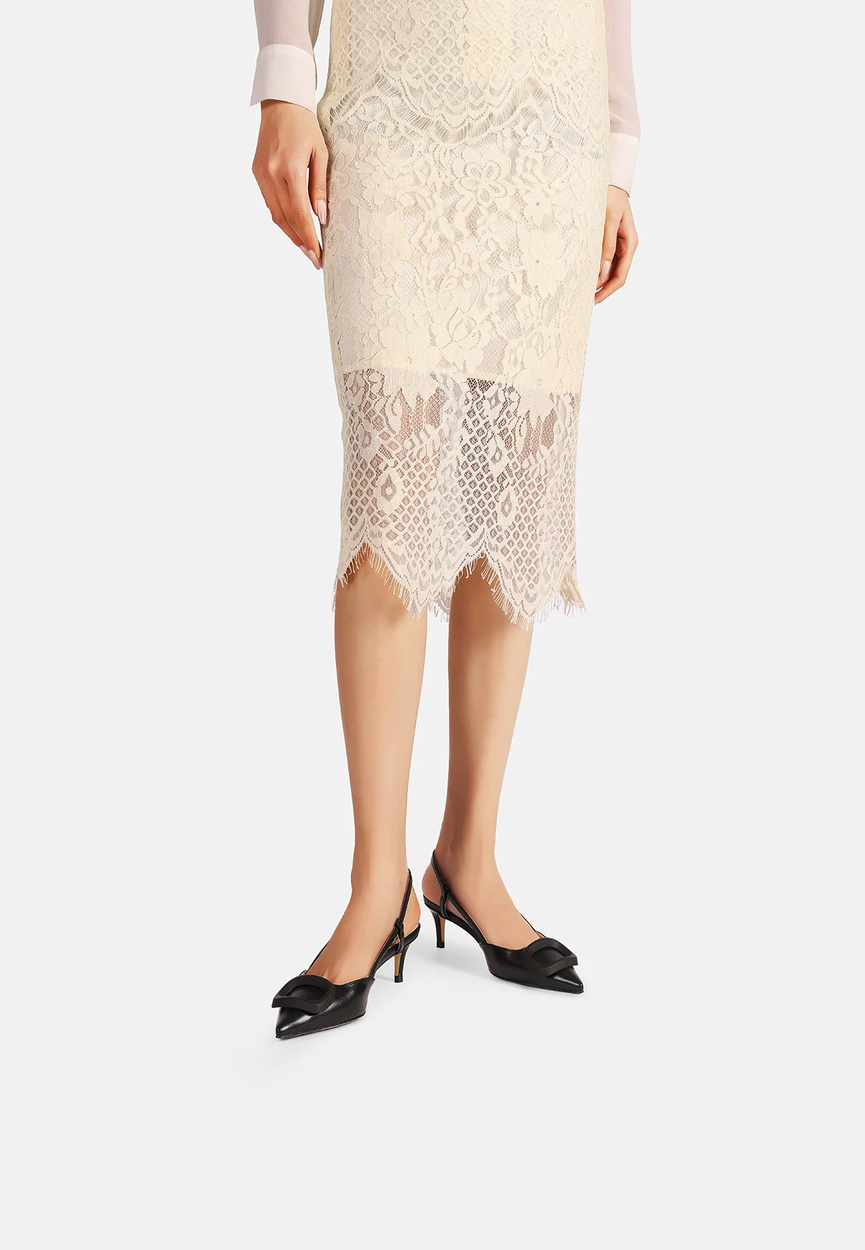 Dècolletè Slingback a punta con maxi fibbia K3363