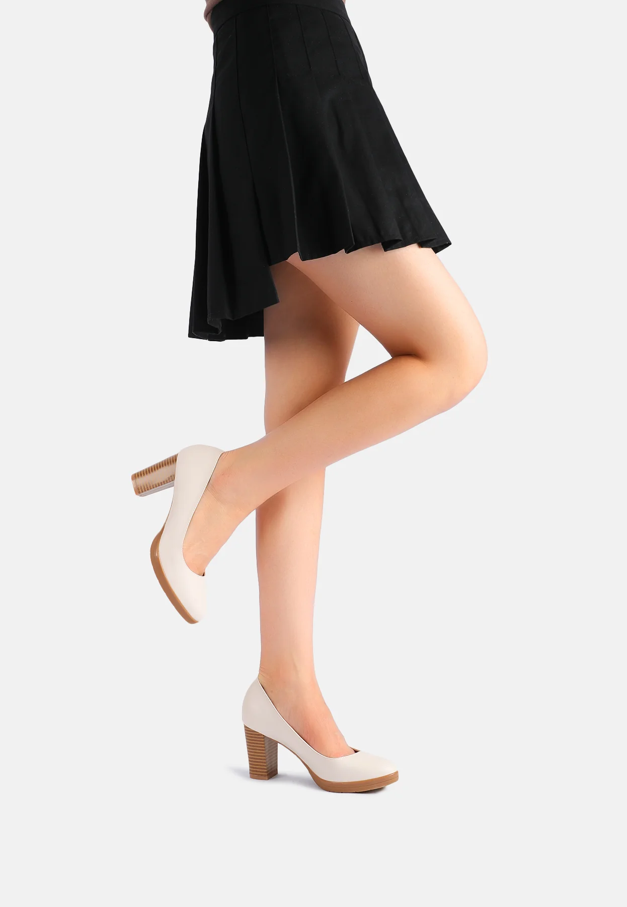 Décolleté donna con punta tonda e tacco largo ZM9612