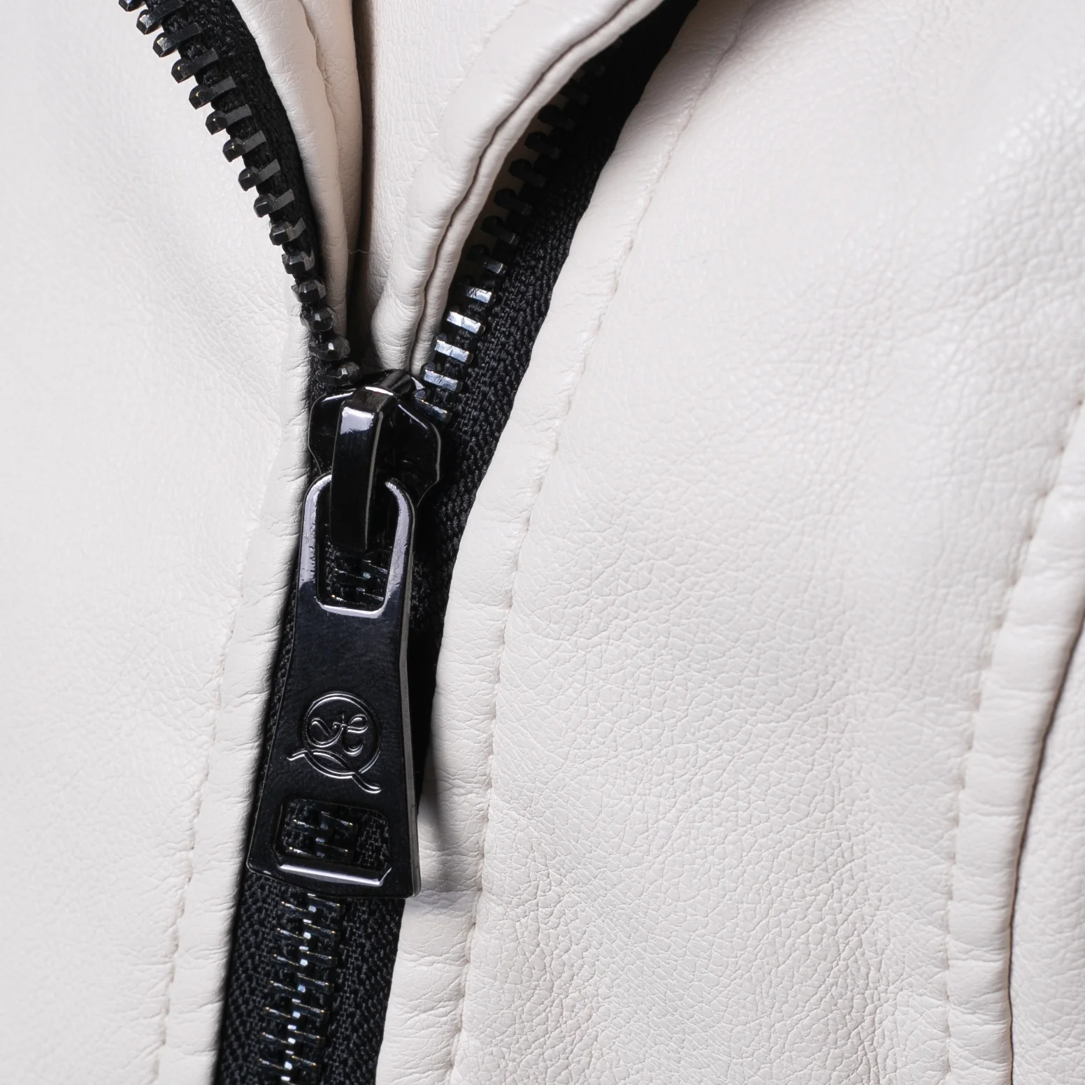 Giacca biker ecopelle con zip asimmetrica Y3005 - Image 3