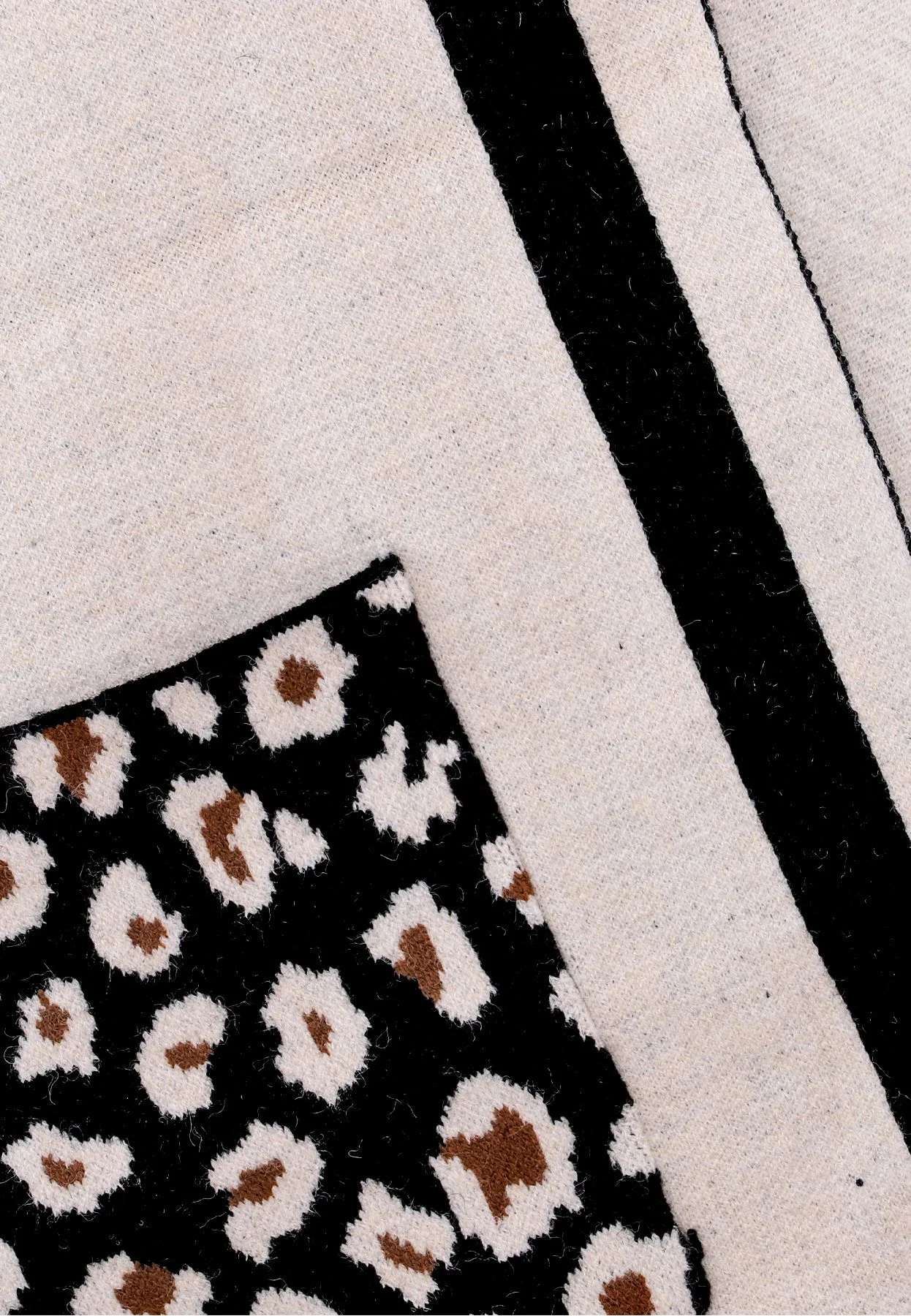 Poncho - Mantella MT01 - Image 7