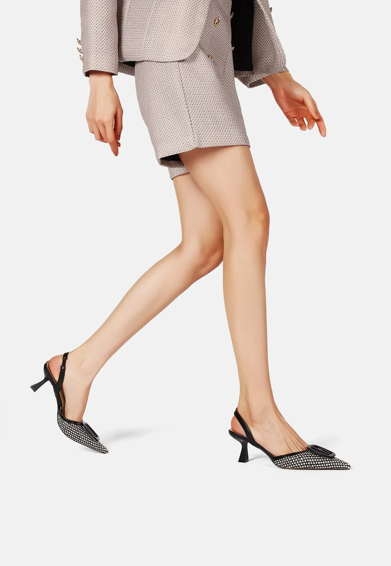 Décolleté slingback intrecciata con tacco a rocchetto K3343