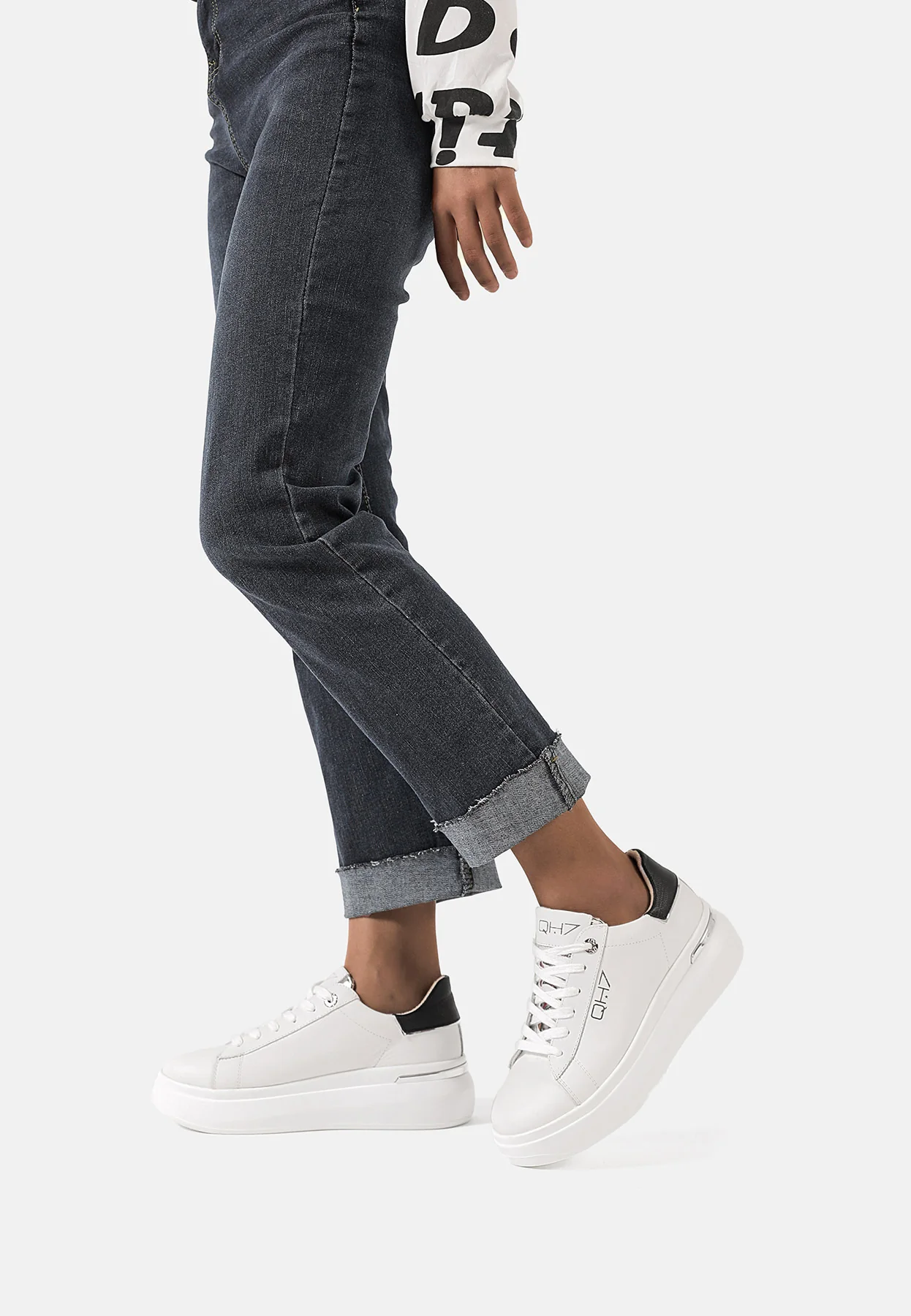Sneakers QH7011 - Image 24