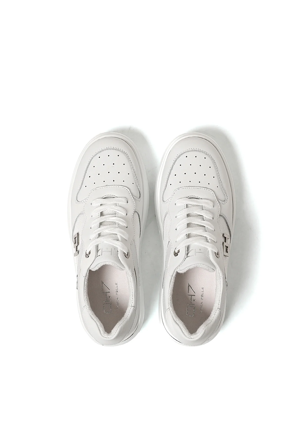 Sneakers QH7012 - Image 14
