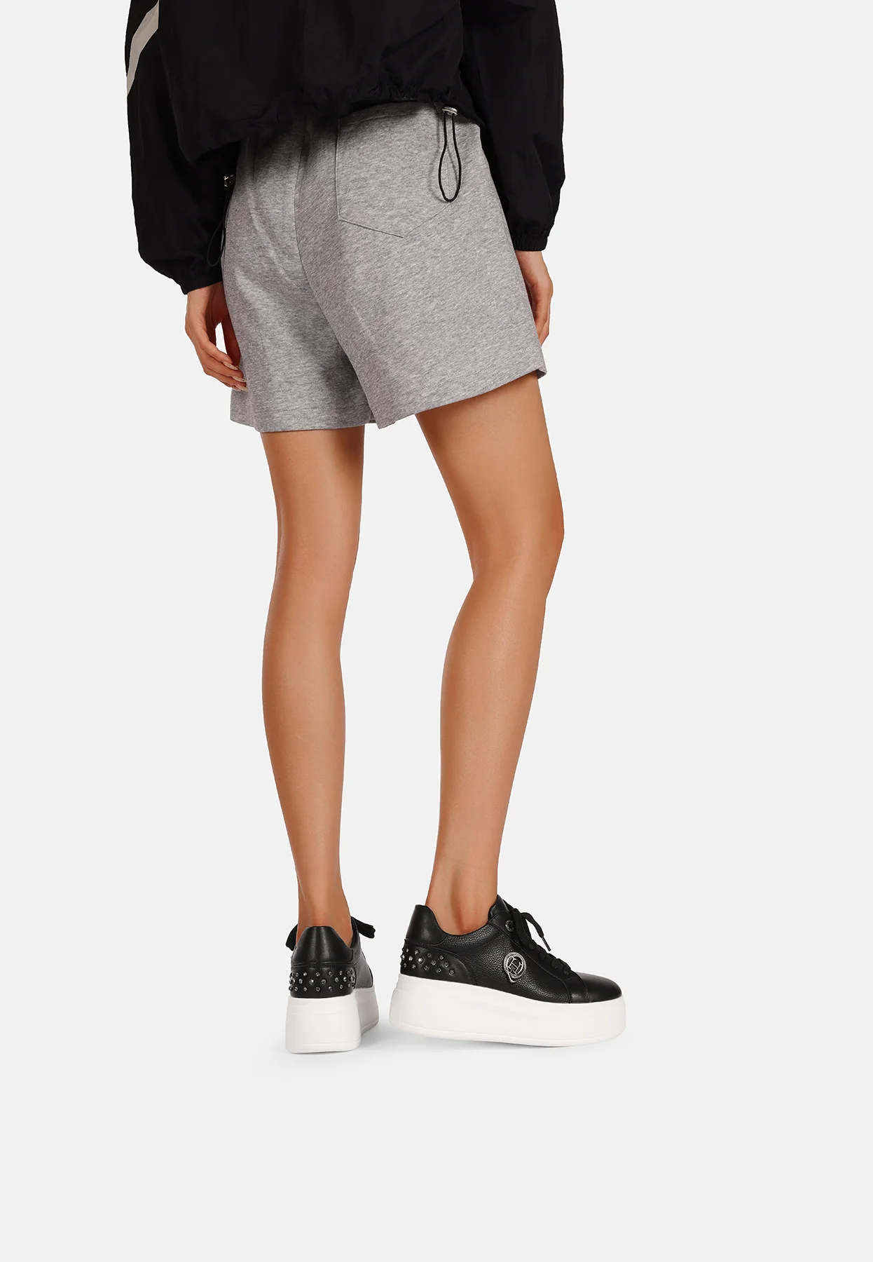 Sneakers X31-11