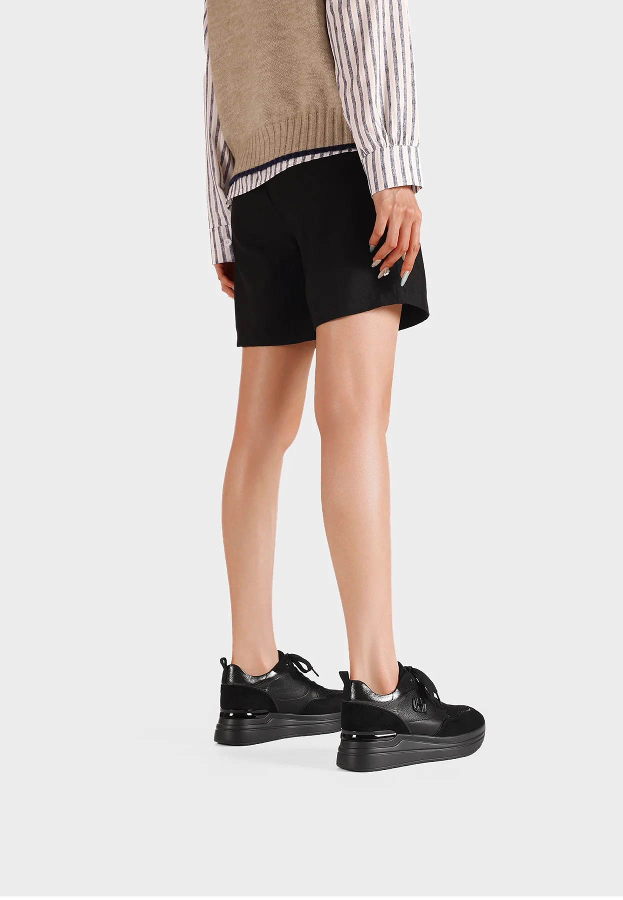 Sneakers elegante con zeppa  X33-20 - Image 7