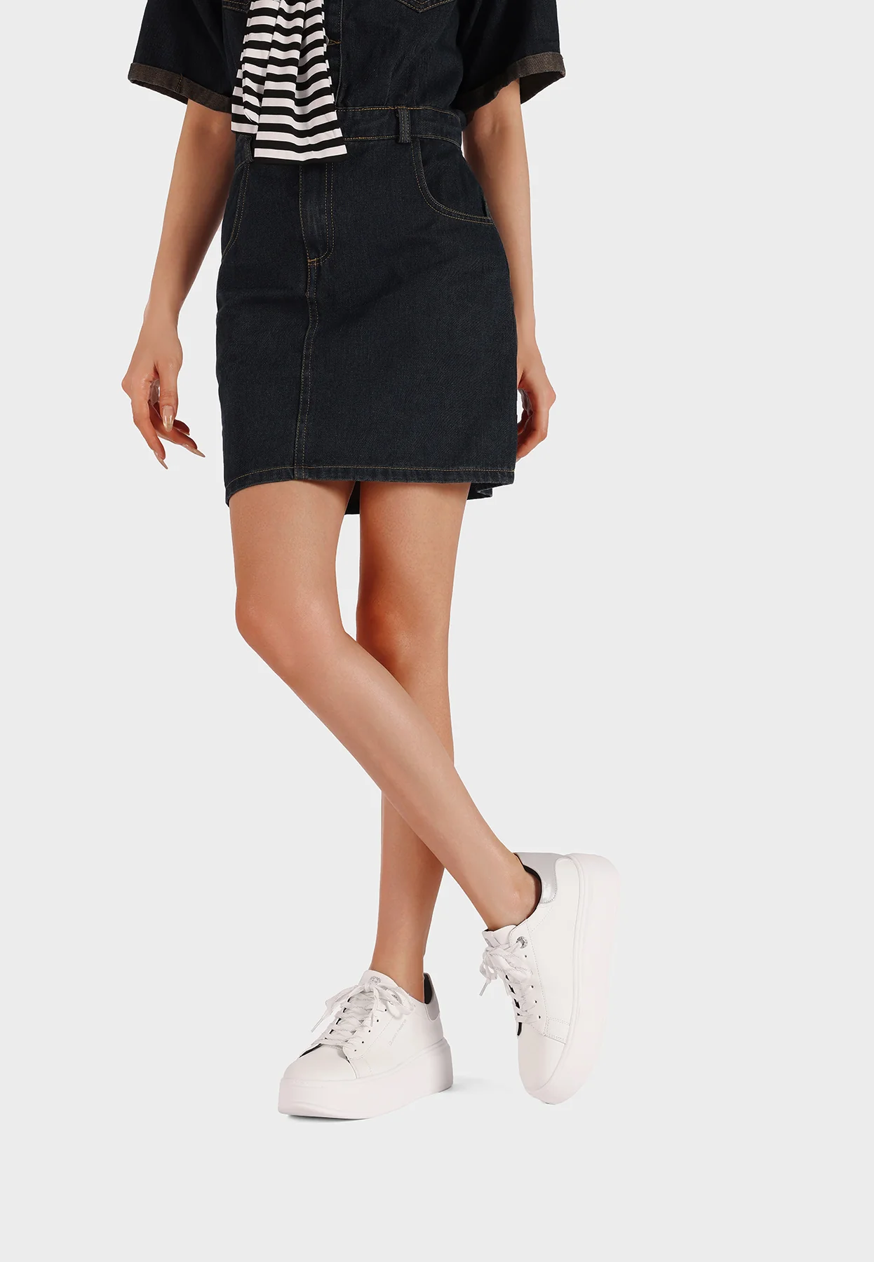 Sneakers platform con dettaglio metallizzato X33-4 - Image 30