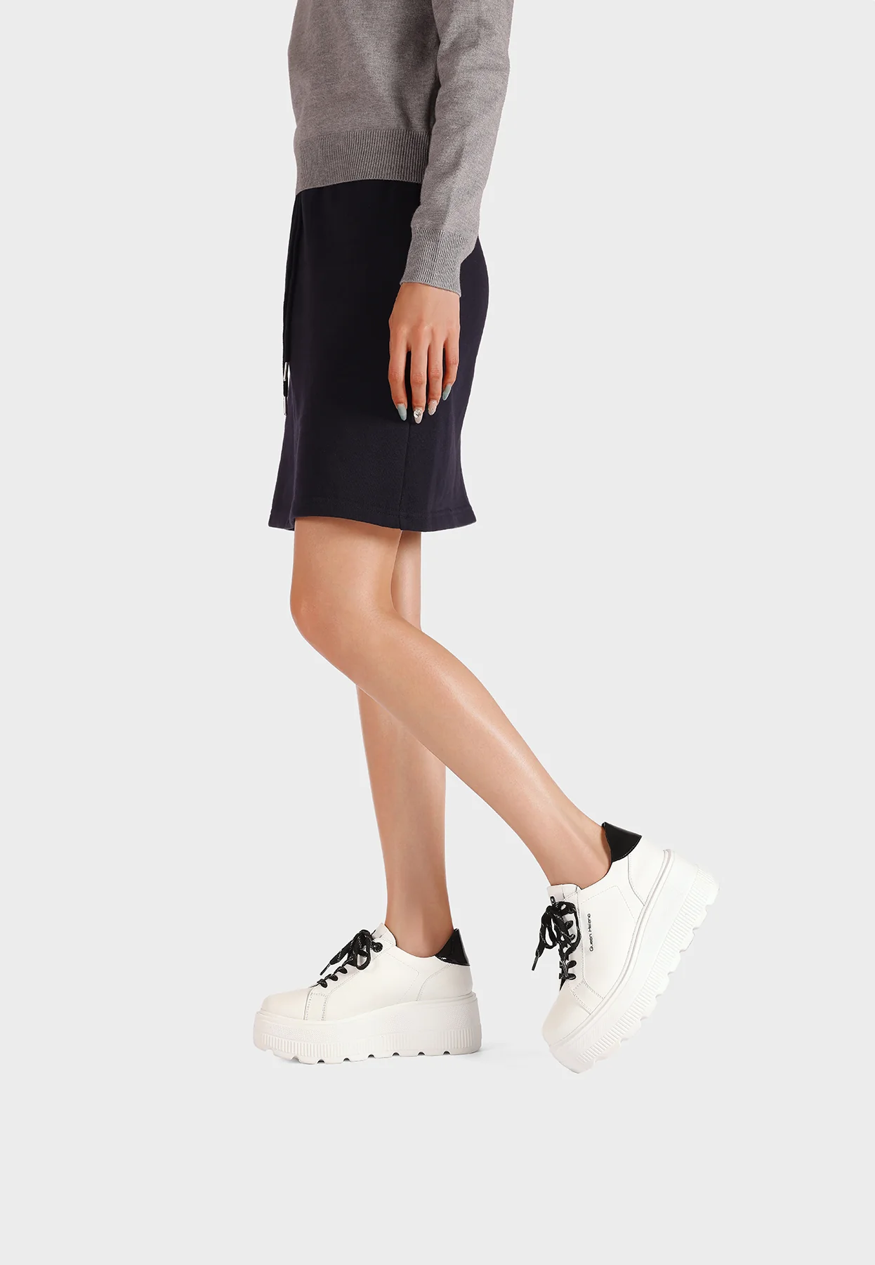 Sneakers platform con punta tonda e suola alta zeppa X33-6 - Image 8