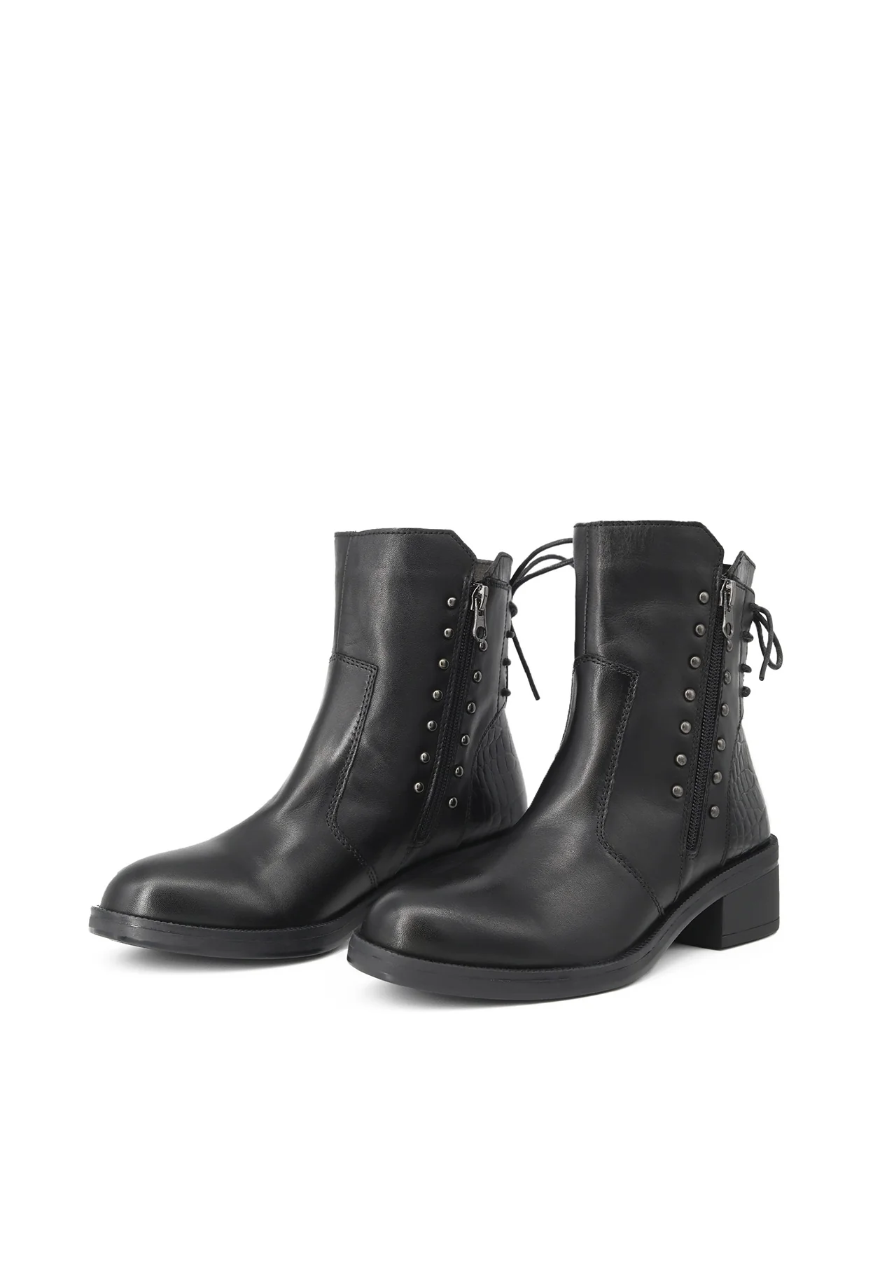 Stivaletto nero in vera pelle con zip e borchie QH-22 S268 - Image 5